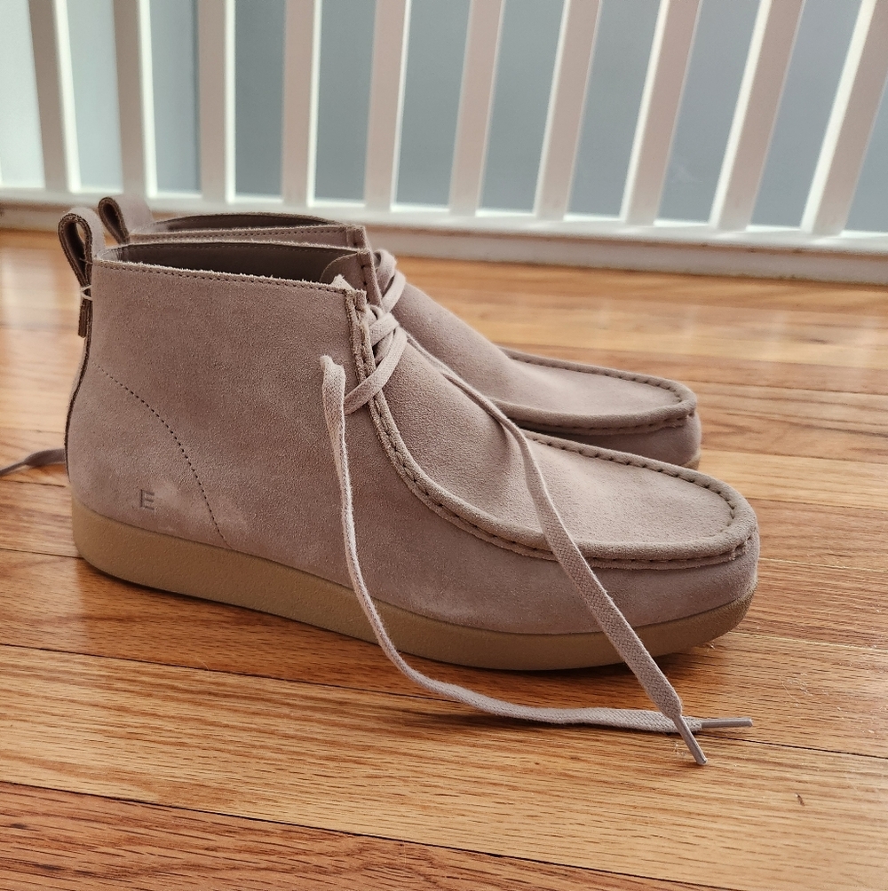 Everlane Pale Beige Chukka Boots Women's Size 9.5